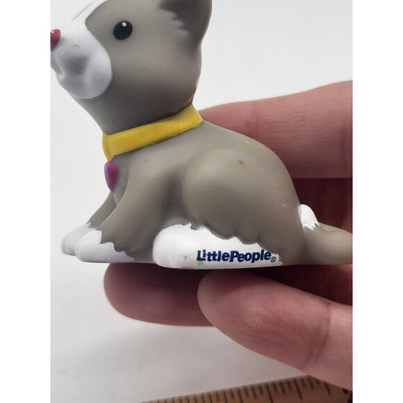 Fisher-Price Little People Tessa's Gray Kitty Y8206 Cat Replacement Figure - Picture 8 of 8